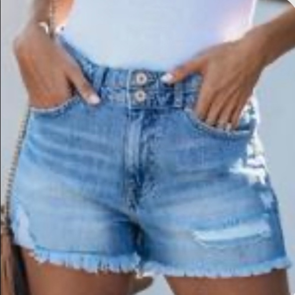 Tassel Ripped Denim Shorts